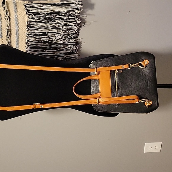 Divina Firenze Backpack Handbag - Picture 6 of 14